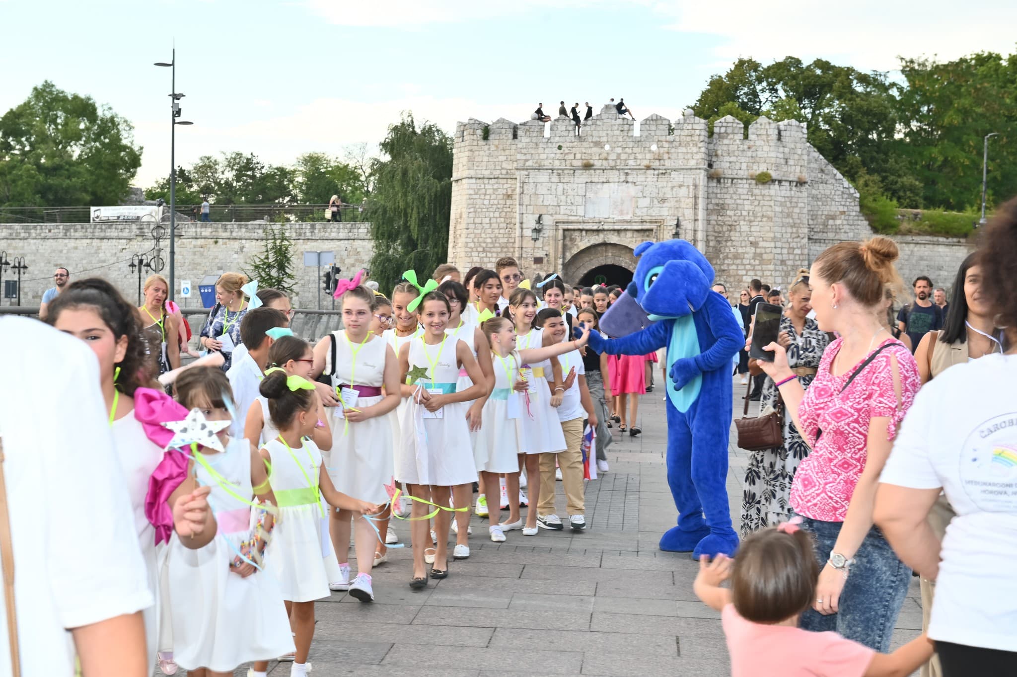 Čarobna Nota 2025 - šetnja ispred tvrđave